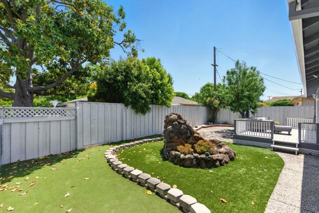 936 Greenwich Avenue, Sunnyvale CA: https://media.crmls.org/mediaz/bcd76358-3cc8-45ba-a8db-e0e831066a90.jpg