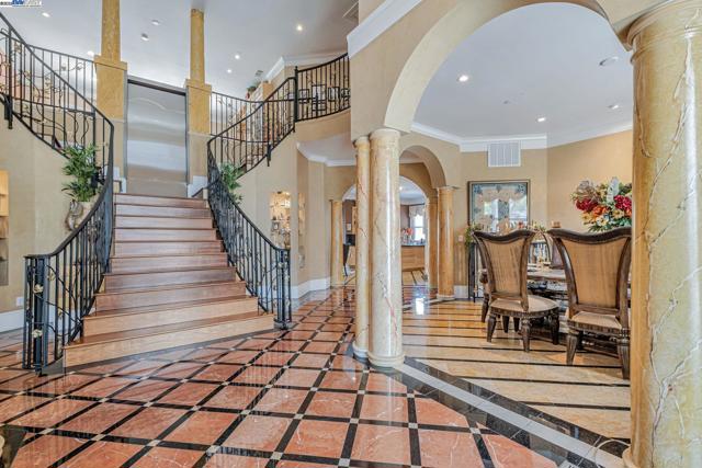190 Pickering Ave, Fremont CA: https://media.crmls.org/mediaz/bcd7680a-147c-4173-8c92-6577e026637e.jpg