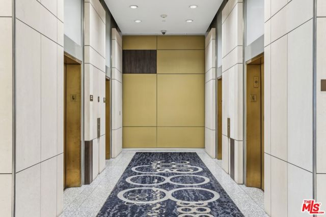 Lobby Elevators