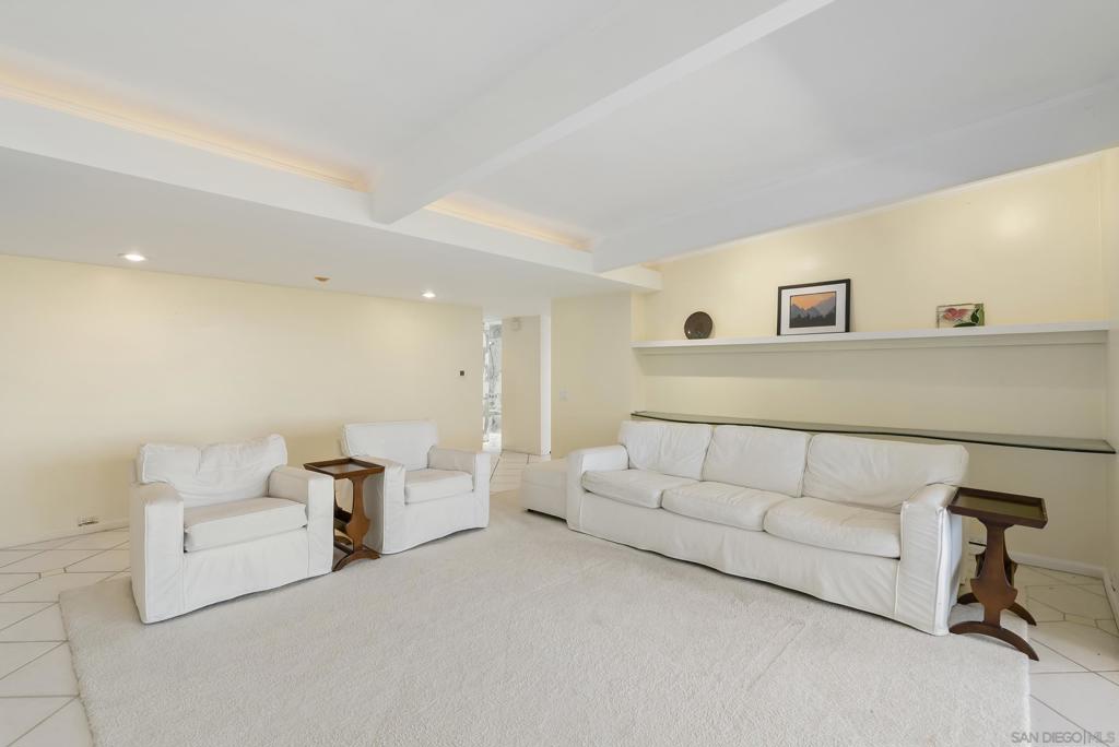 2326 Rue Adriane - photo 19