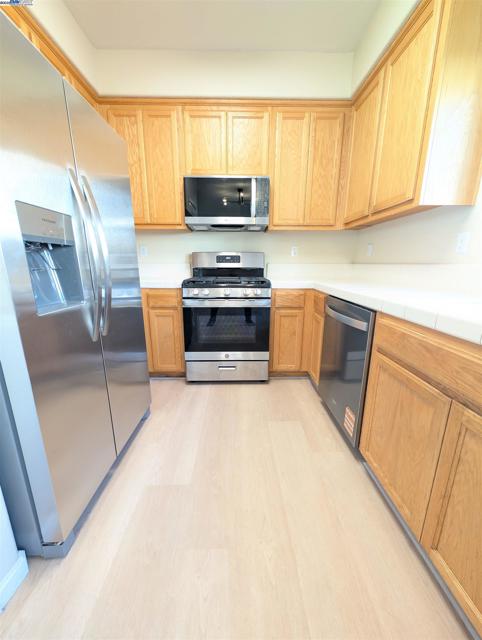 158 Fairview Ave, Bay Point CA: https://media.crmls.org/mediaz/bcd820f1-c9da-4c1c-97af-d44451b5e7b2.jpg