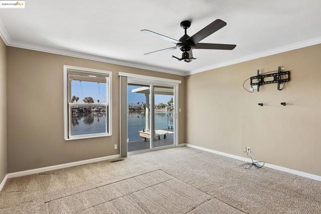 780 Beaver Ln, Discovery Bay CA: https://media.crmls.org/mediaz/bcd8a2e7-755a-4847-99be-d59acdeeacbf.jpg