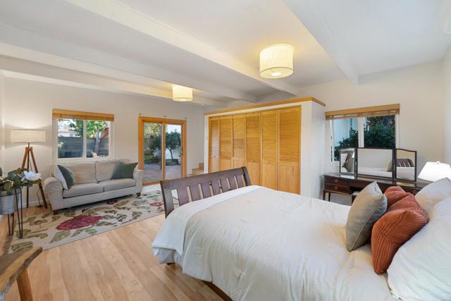 1080 8th Avenue, Redwood City CA: https://media.crmls.org/mediaz/bcd8cce7-9ba7-496e-bfff-8fba7c580d79.jpg