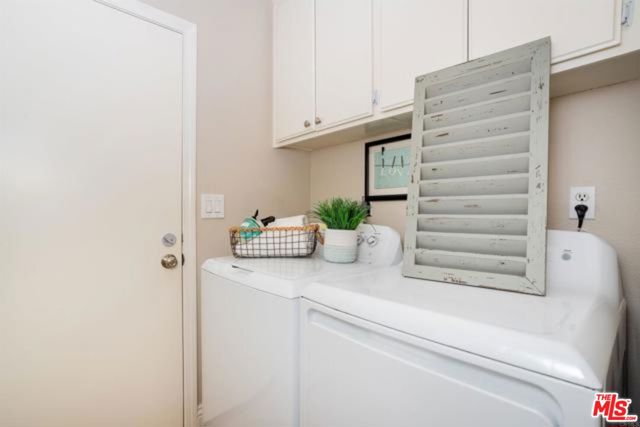4732 Galicia Way, Oceanside CA: https://media.crmls.org/mediaz/bcd8e43f-7137-46bd-8eee-52094b549e5d.jpg