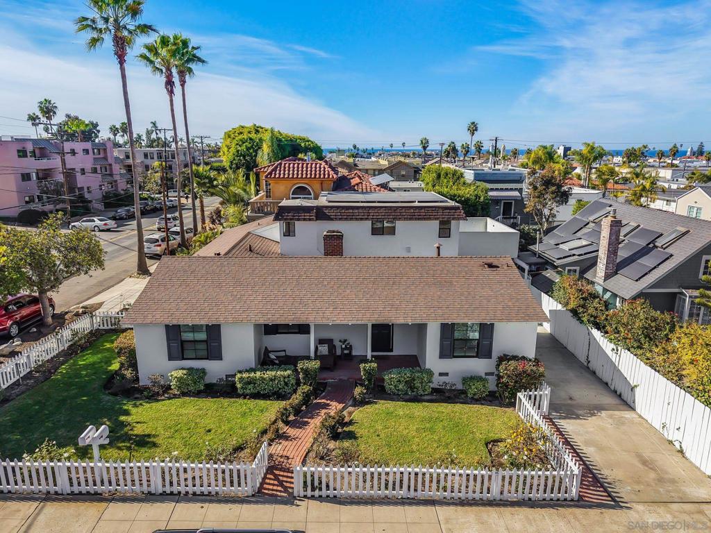 7502 High Ave