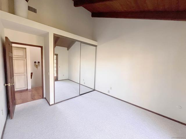 8640 Villa La Jolla Drive, San Diego, California 92037, 2 Bedrooms Bedrooms, ,2 BathroomsBathrooms,Condominium,For Sale,Villa La Jolla Drive,250001392SD