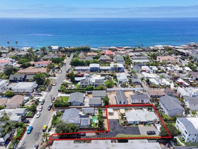 132 134 Phoebe St, Encinitas CA: https://media.crmls.org/mediaz/bcdcde02-b281-4486-b0aa-7f973656b831.jpg