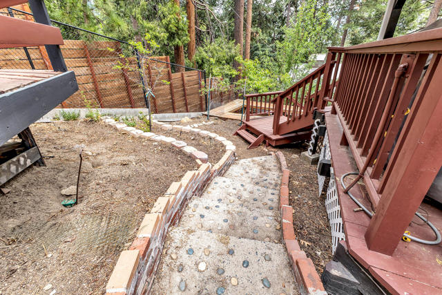 53200 Forest Lake Drive, Idyllwild CA: https://media.crmls.org/mediaz/bcdd5469-b057-4f39-b6a7-80e08d9fa33d.jpg