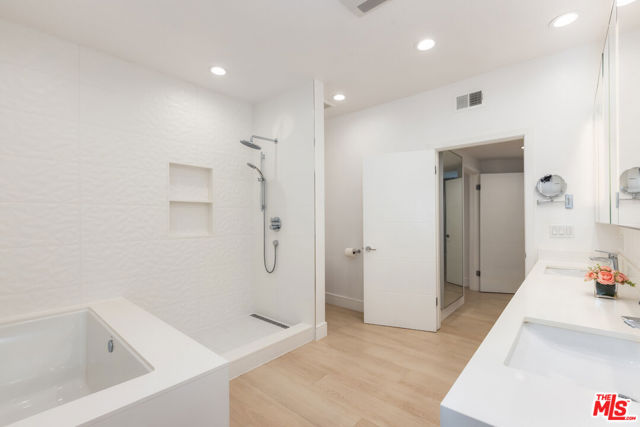 Drew Fenton | 1164 Wellesley Avenue Los Angeles CA | MLS: 7091063