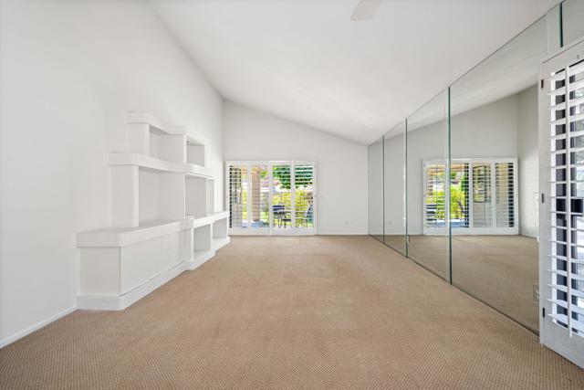 72499 Sandstone Lane, Palm Desert CA: https://media.crmls.org/mediaz/bcde3a4d-112a-4ff6-9827-3e2ed433cba5.jpg