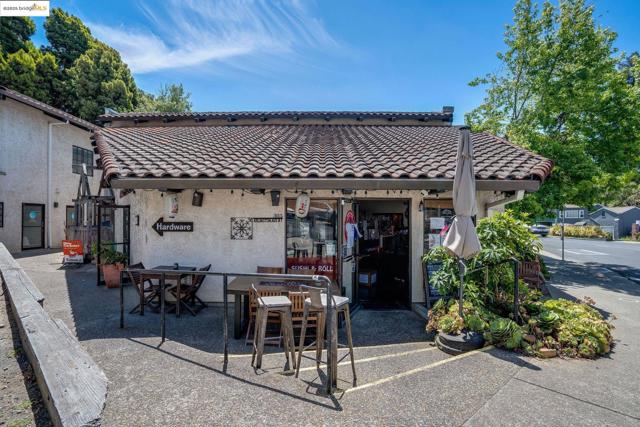 355 Arlington Ave., Berkeley CA: https://media.crmls.org/mediaz/bcde7dc1-0f46-46cd-b6ea-db811c1f0756.jpg