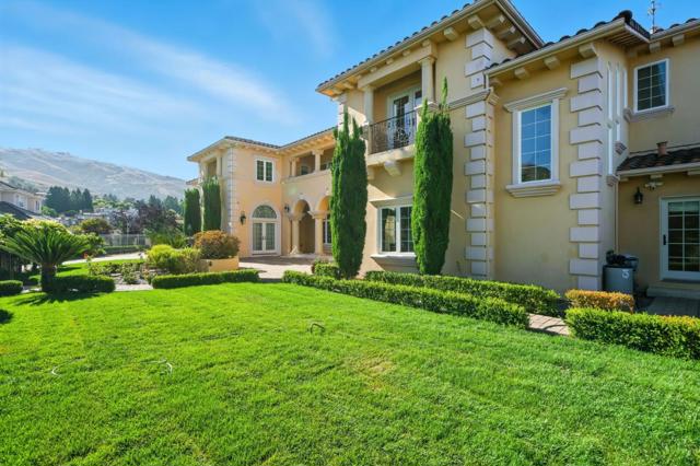 44989 Vista Del Sol, Fremont CA: https://media.crmls.org/mediaz/bcde8d9d-8caf-46a2-976e-601a724fb7f2.jpg