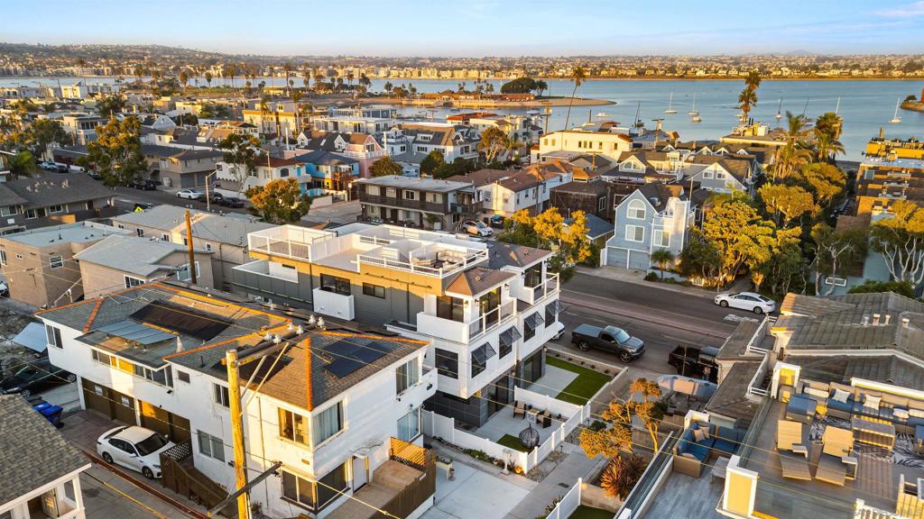 MLS #250041286SD image #36