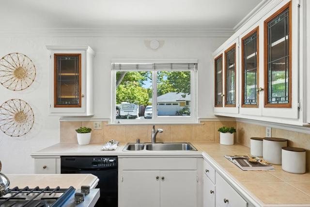 1449 Merrywood Drive, San Jose CA: https://media.crmls.org/mediaz/bcdfdc37-8cf2-490a-a947-22e207dcb49e.jpg