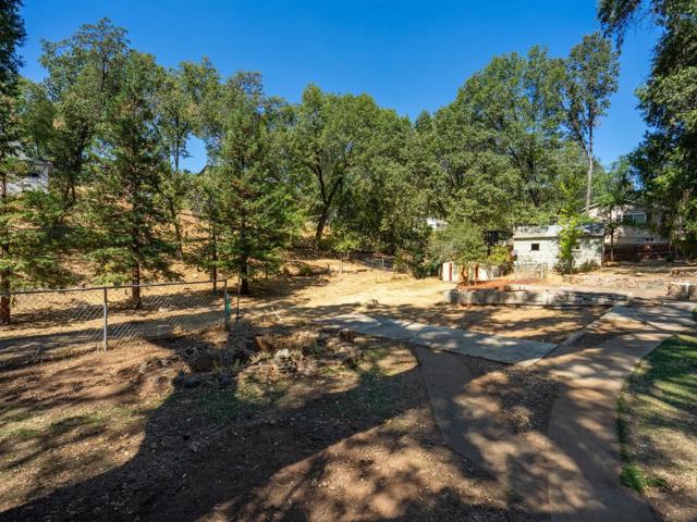 2784 Tunnel Street, Placerville CA: https://media.crmls.org/mediaz/bce0331e-deec-4e2f-b383-1de60e372509.jpg