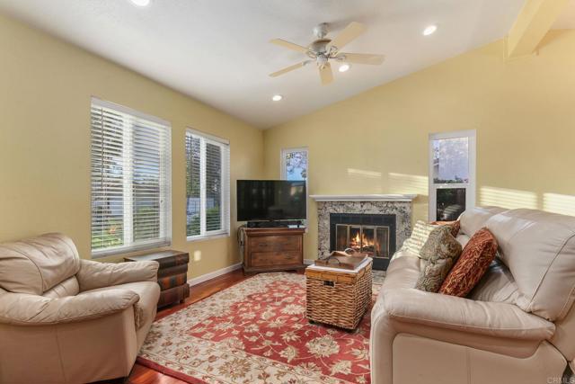 2132 Savona Court, Vista CA: https://media.crmls.org/mediaz/bce0dbd4-e2ec-4d6d-a81c-8fe070a64400.jpg