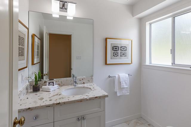 324 Georgetown Avenue, San Mateo CA: https://media.crmls.org/mediaz/bce10ad1-8a3e-4217-b447-e503cd93043b.jpg