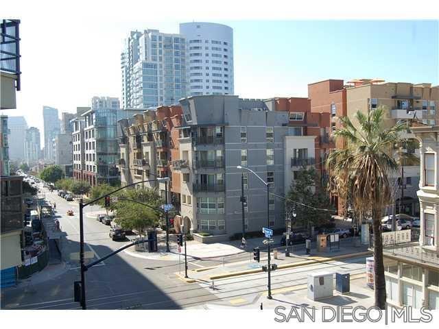 1225 Island - photo 11
