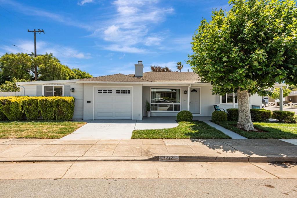 602 Los Gatos Way