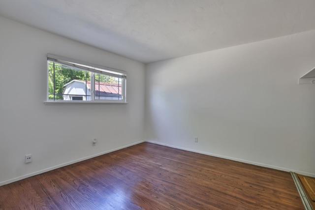 5847 Blossom Avenue, San Jose CA: https://media.crmls.org/mediaz/bce25836-8105-402d-8794-853a7b3e3bdc.jpg