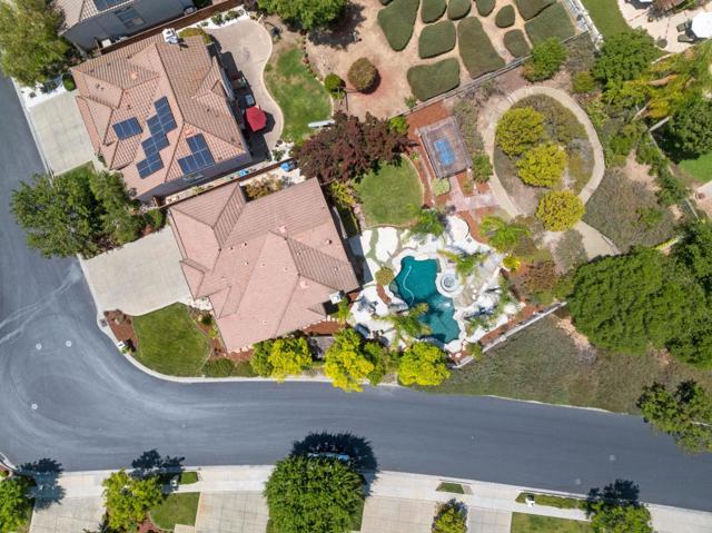 5292 Apennines Circle, San Jose CA: https://media.crmls.org/mediaz/bce408d8-da1e-4dbd-98d2-74b1aca78245.jpg