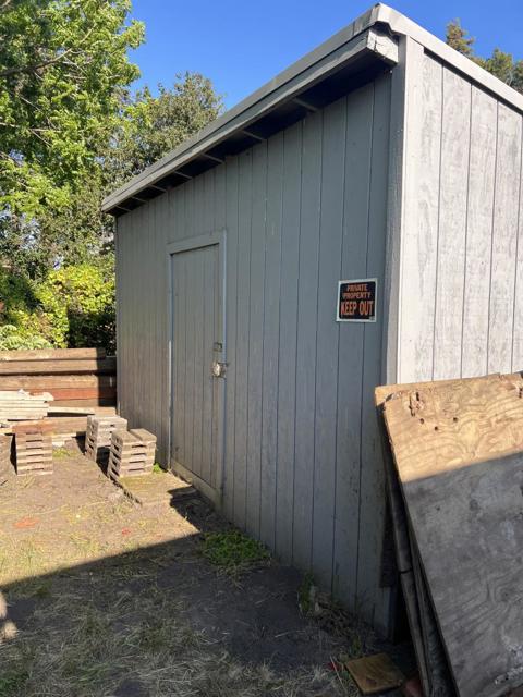 207 Grandview Street, Santa Cruz CA: https://media.crmls.org/mediaz/bce4a77f-b665-4b14-82dd-8558022eafa6.jpg