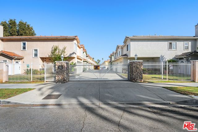 18930 Sherman Way, 18 photo 51