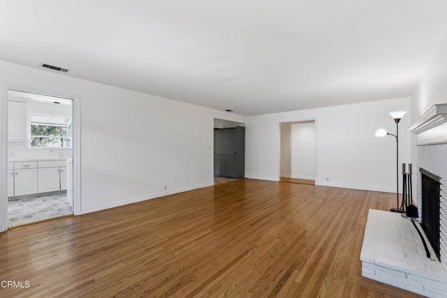 Detail Gallery Image 5 of 21 For 1407 Meridian Ave, South Pasadena,  CA 91030 - 3 Beds | 2 Baths