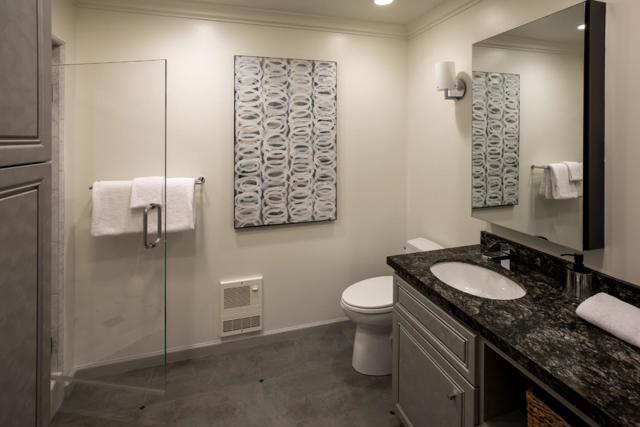 13801 Templeton Place, Los Altos CA: https://media.crmls.org/mediaz/bce64e0b-5b4f-4209-b3cf-d5d0f130257c.jpg