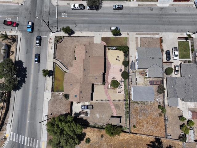 434 Oak Avenue, Greenfield CA: https://media.crmls.org/mediaz/bce6a441-cf4a-45cf-abd9-a4b498edf96d.jpg