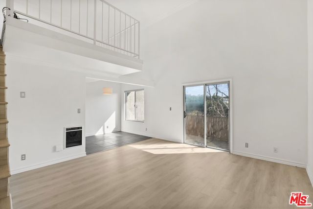 1125 Pico Boulevard, Santa Monica CA: https://media.crmls.org/mediaz/bce6fd61-46ea-4d05-b8ea-b7dc0023d6a8.jpg
