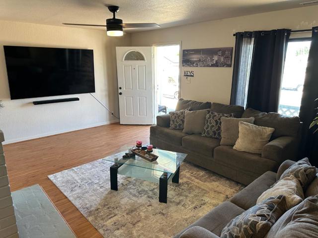 401 San Joaquin Avenue, Antioch CA: https://media.crmls.org/mediaz/bce7f29e-a80c-4818-bf50-7510f0bc3097.jpg