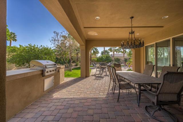 80859 Rockhurst Drive, Indio CA: https://media.crmls.org/mediaz/bce8c102-6be4-4aa6-ab1c-44c53b2dc4c2.jpg
