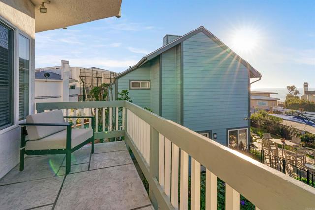 Detail Gallery Image 39 of 44 For 2438 Ocean St, Carlsbad,  CA 92008 - 3 Beds | 2/1 Baths