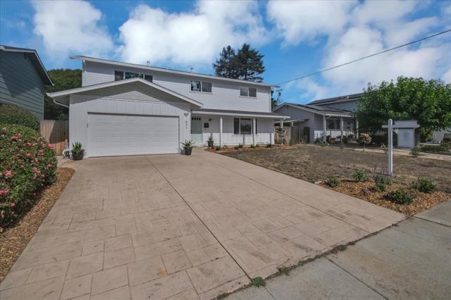 621 Monterey Avenue, Capitola CA: https://media.crmls.org/mediaz/bce9fa33-476b-42dc-a45a-a2500eff4ee9.jpg