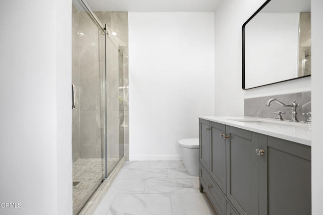 Detail Gallery Image 25 of 40 For 3609 4th Ave, Los Angeles,  CA 90018 - 2 Beds | 2 Baths