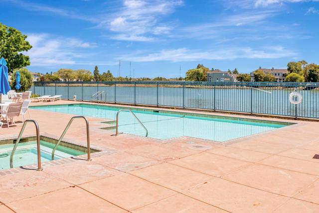 1000 Davit Lane,  CA: https://media.crmls.org/mediaz/bceadfde-dd56-4d47-8c2f-dcfdc382e51a.jpg