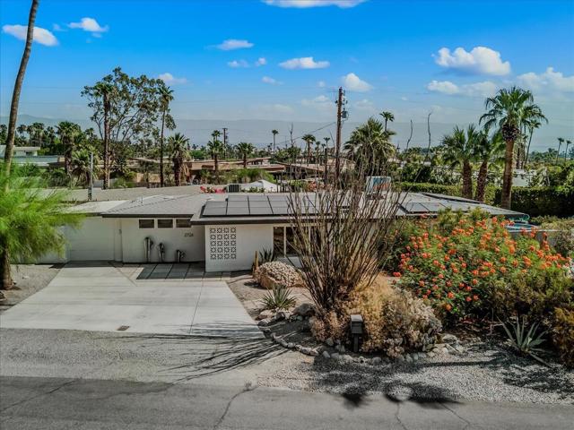 2726 N Cardillo Avenue, Palm Springs, CA 92262