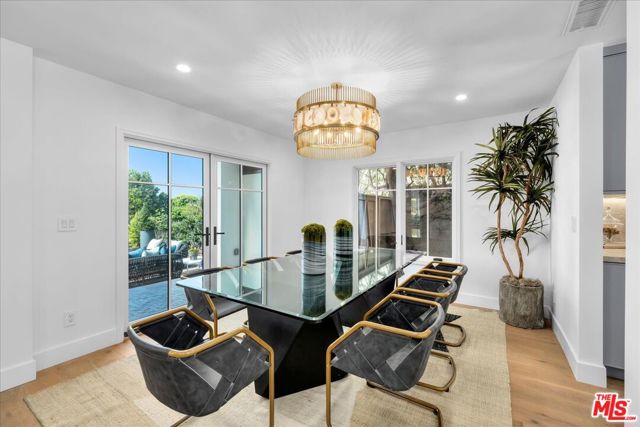 1736 Paseo Del Mar, Palos Verdes Estates CA: https://media.crmls.org/mediaz/bcecbf3f-694d-4773-a0ad-2ebee2e92039.jpg