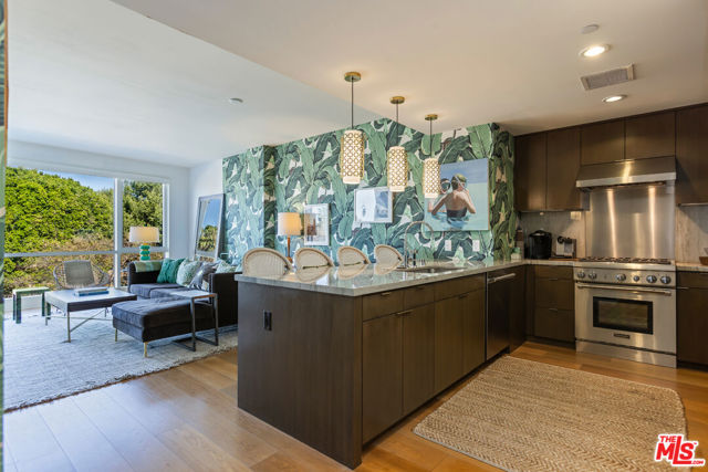 1705 Ocean Avenue, 306 photo 3