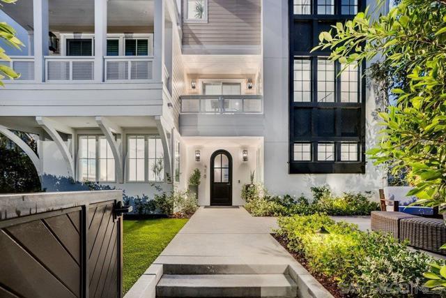 Image 46 of 75 For 478 Orange Ave