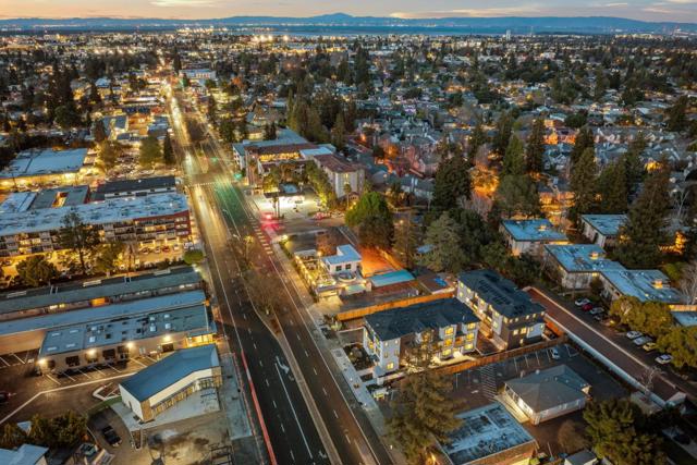 955 Woodside Road, Redwood City CA: https://media.crmls.org/mediaz/bcee56a9-2381-4c7c-8938-b43abb72073f.jpg