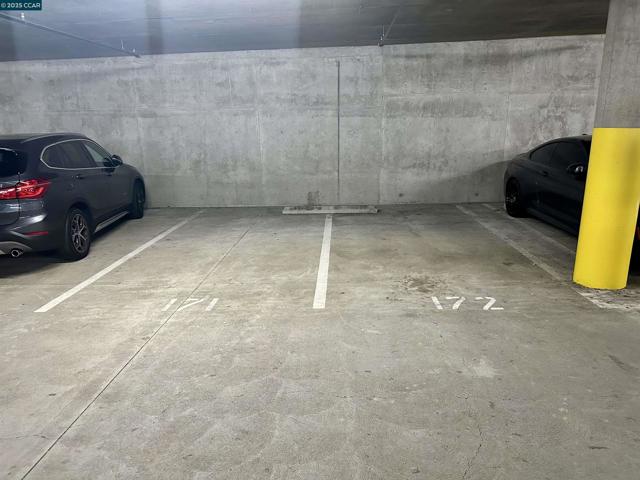 1655 N California Blvd, Walnut Creek CA: https://media.crmls.org/mediaz/bceebea8-1c3d-47a3-9faf-d85ec822d190.jpg