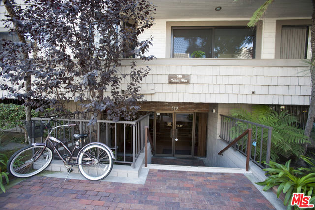 310 Tahiti Way, 106 photo 14