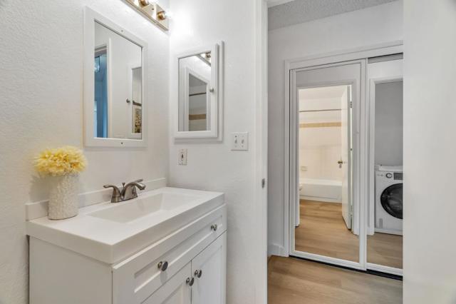 1247 Coyote Creek Place, San Jose CA: https://media.crmls.org/mediaz/bcefbabd-cbee-4216-9e3d-8e551b964412.jpg