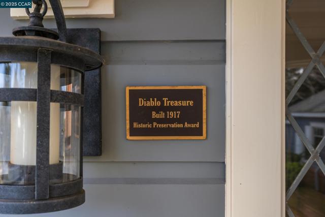 120 El Centro, Diablo CA: https://media.crmls.org/mediaz/bcf12860-037d-47d4-844e-0000ecc51090.jpg
