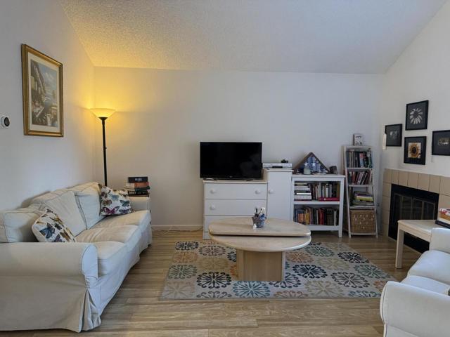 42285 Sultan Avenue, Palm Desert CA: https://media.crmls.org/mediaz/bcf1ac75-a6aa-4b5e-863e-b5f924b6ea2b.jpg