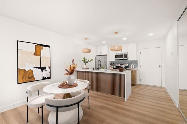 Detail Gallery Image 10 of 20 For 8024 Linda Vista Rd 1d,  San Diego,  CA 92111 - 2 Beds | 1 Baths