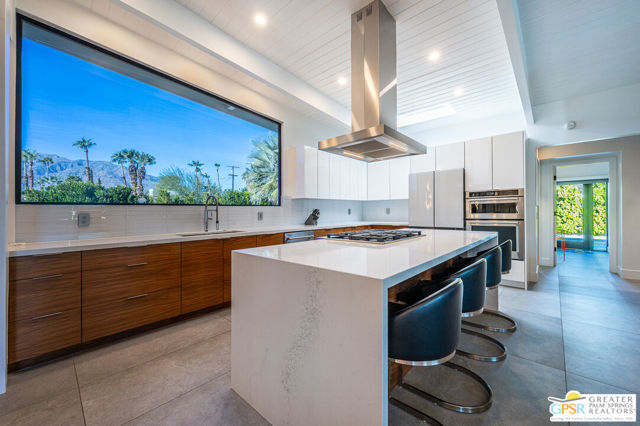 Image 11 of 64 For 2340 Duane Road