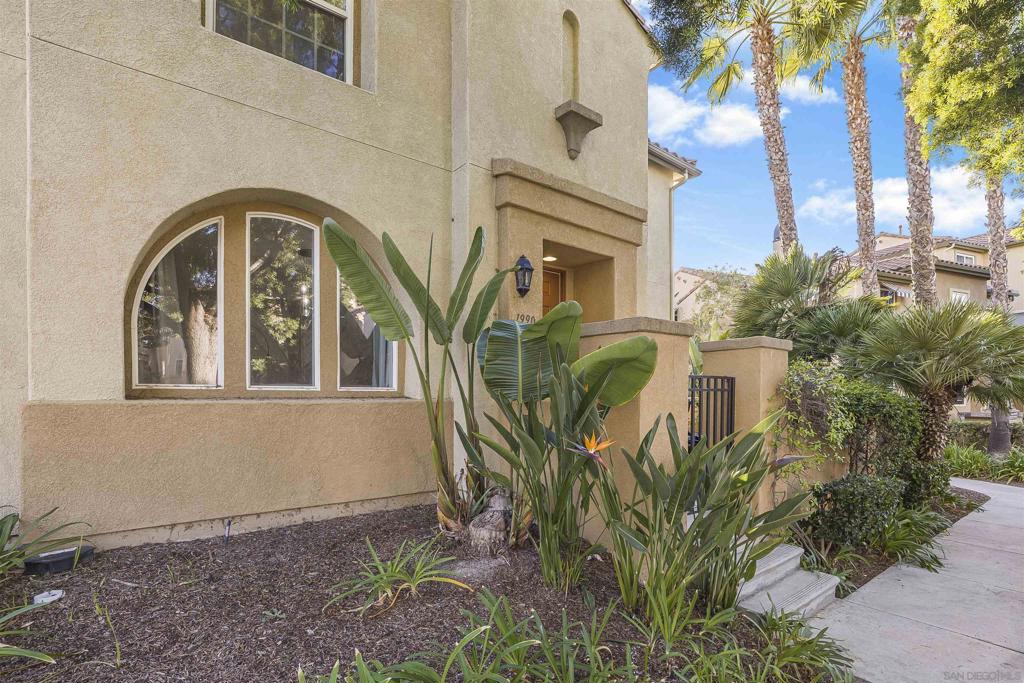 MLS #250043056SD image #24